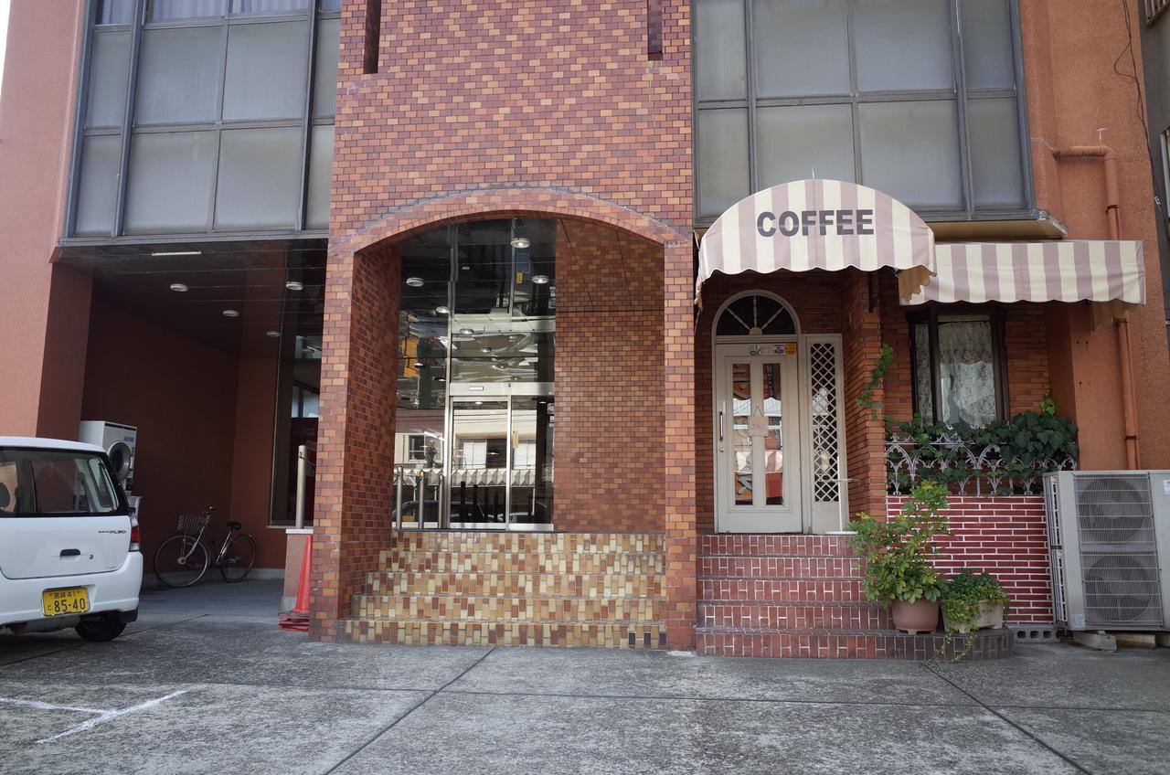 Business Hotel Kudo Nobeoka Buitenkant foto